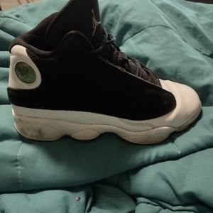 Nike Air Jordan 13 Retro Black White Gum shoes
